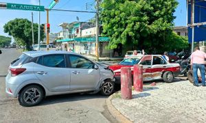 ¡CHOCAN DE FRENTE!