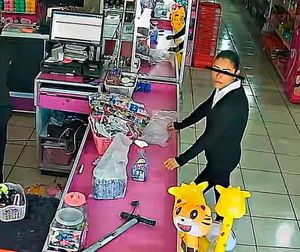 ¡FARDERA ROBÓ EN TIENDA “DAYISELI MAYORISTA”!