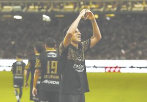 ¡DE A PANZAZO…! - Y CON AUTOGOL