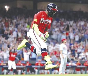 ¡A PURO JONRÓN, BRAVOS AVANZAN Y VAN ANTE DODGERS!