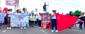 ¡Y PROTESTAN! - TRABAJADORES DEL IMSS