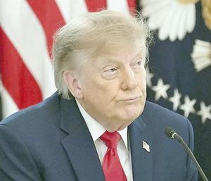 ¡CAE AL MÍNIMO APROBACIÓN DE TRUMP!