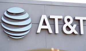 ¡COMPRAN TELEVISA Y FINTECH HOLDINGS AT&T MÉXICO POR 2 MMDD!