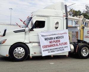 ¡PIDEN TRANSPORTISTAS HABLAR CON CLAUDIA SHEINBAUM!