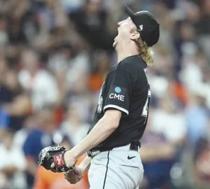 ¡AMARRA CHICAGO SU PASE A SERIE DIVISIONAL!