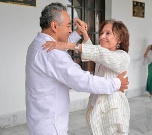 ¡Y SE ECHÓ UN DANZÓN! - ÁNDALE