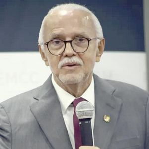 ¡FISCALÍA DE NAYARIT NO DESCARTA ATENTADO CONTRA MIGUEL ÁNGEL NAVARRO!