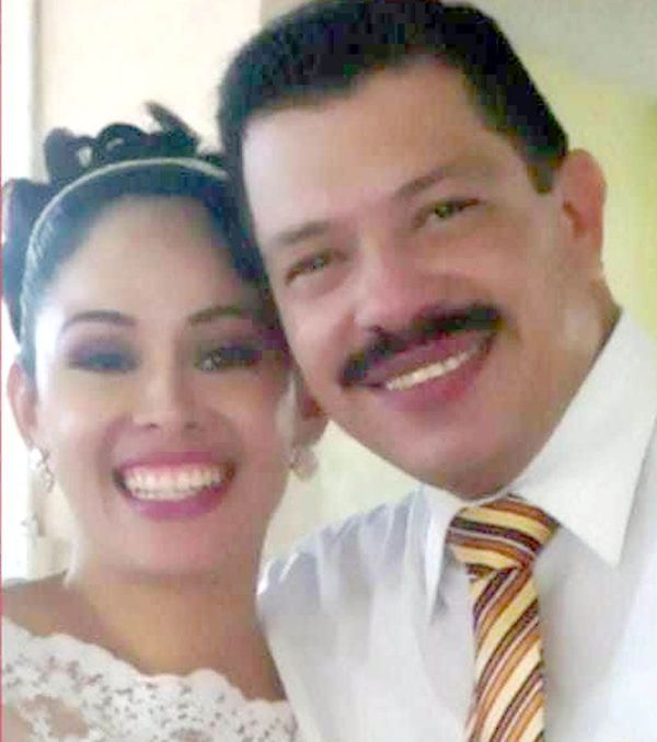 Muy enamorados como el primer día….