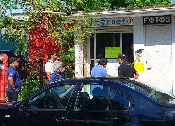 ¡FALLECE DE UN INFARTO DENTRO DE LA PAPELERÍA!