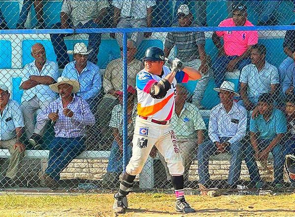 ¡COTAXTLA VENCE A YANGA Y ACARICIA EL LIDERATO! -De la LVB