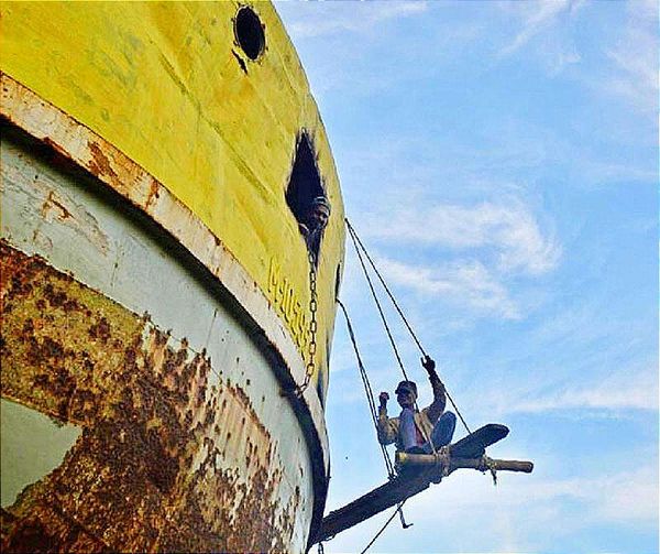 ¡COMPAÑÍAS EUROPEAS DESECHAN BARCOS TÓXICOS, ...PERO EN PLAYAS DE BANGLADÉS!