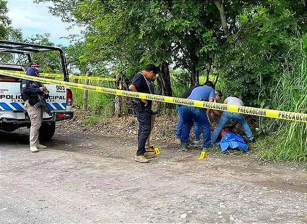 ¡ASESINAN A OBRERO A PUÑALADAS!