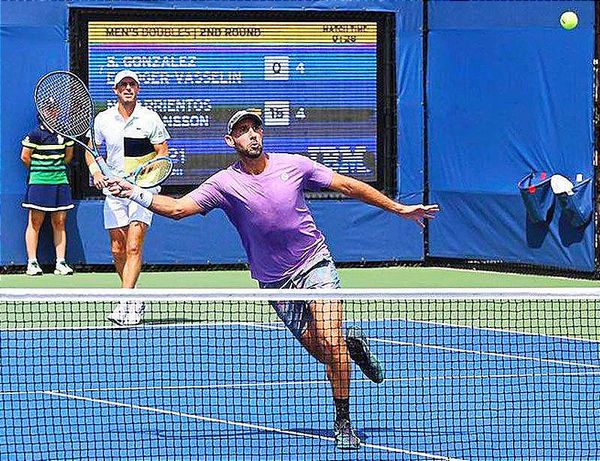 ¡SANTIAGO BUSCA SEMIFINAL EN DOBLES MIXTOS!