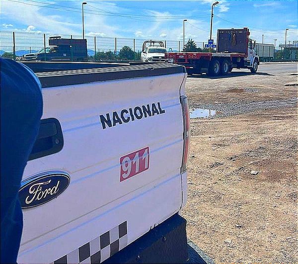 ¡DENUNCIAN A BANDA DE ROBA TRÁILERS QUE OPERA EN ESPERANZA! -Ubican un tráiler pero los asaltantes escaparon