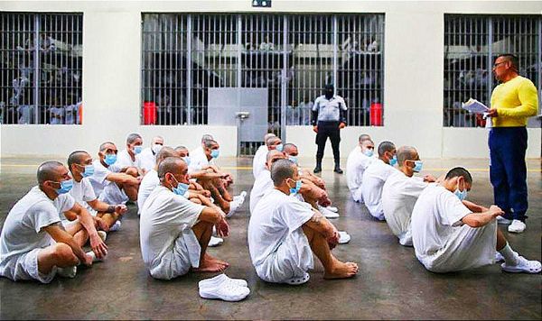 ¡EXIGEN LIBERACIÓN DE ‘INOCENTES’ DETENIDOS! -En el Salvador