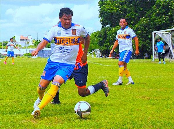 ¡TIGRES GOLEA  LA U. DE LA HUACA! -Con 6 goles de Heriberto Vichi y uno más de Iván González