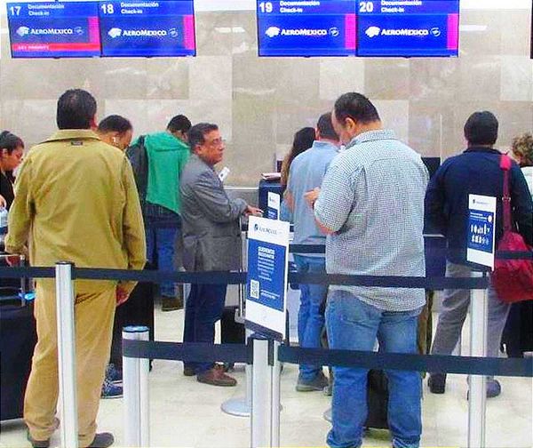 ¡HASTA TRES HORAS SE RETRASAN LOS VUELOS! -Por la Neblina en la CDMX