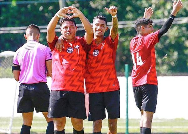 ¡FC PUERTO DE ALVARADO ES EL LÍDER ABSOLUTO! -*Marineros cerró la jornada con triunfo