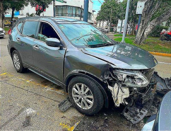 ¡CHOQUE DE LUJO! -Un Alemán y un Japones Se dan Duro en Díaz Mirón