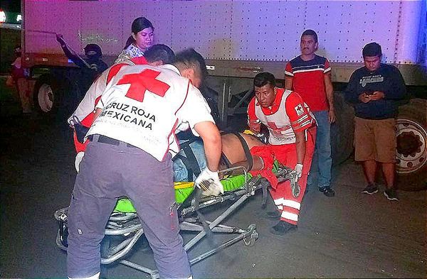 PIERDE LA VIDA “El Cachú”! -En San Andrés Tuxtla ¡CHOCA CON UN “MONSTRUO” EN SU MOTO!