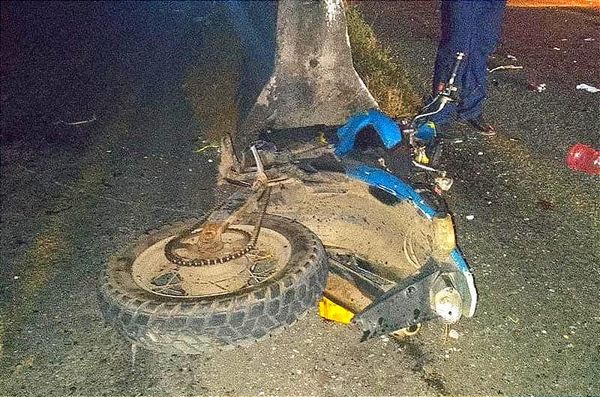 ¡SE DAN UN TRANCAZO MOTOCICLISTA Y TAXI! -El Choque se dio a la Altura de El Guasimal