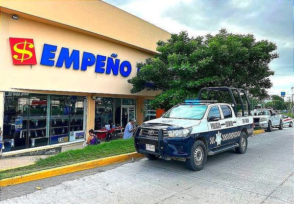 ¡EMPISTOLADOS ASALTAN UNA CASA DE EMPEÑO EN TEJERÍA! -Se Llevaron Joyas, Celulares y Electrónicos...