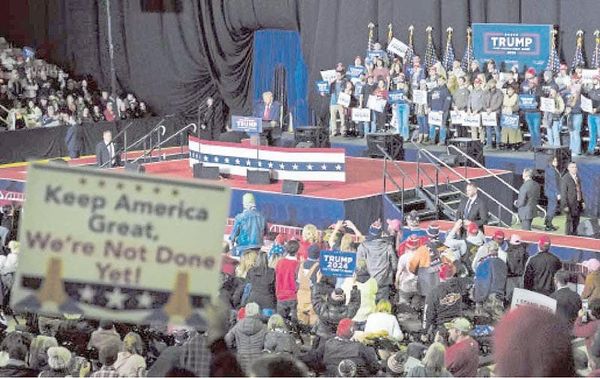 ¿DETENER A TRUMP? ¡NEW HAMPSHIRE DECIDE!