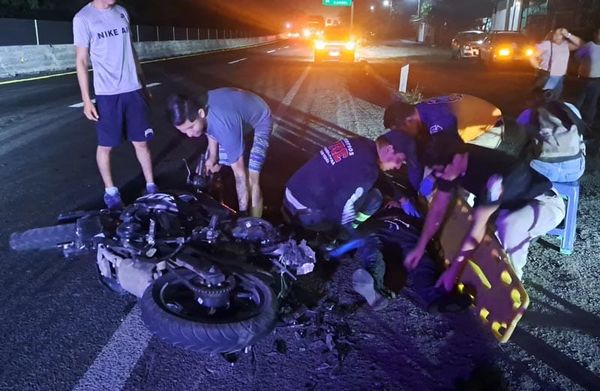 EL MURIÓ, ELLA HERIDA, EL TRAILERO, NI SE DETUVO... ¡OTROS QUE SE LOS LLEVA EL TRÁILER!