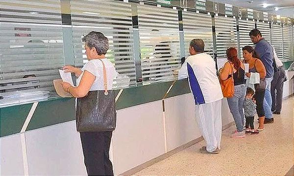 ¡DOS ESPOSAS DE UN MISMO TRABAJADOR PUEDEN RECIBIR SU PENSIÓN POR VIUDEZ: SCJN