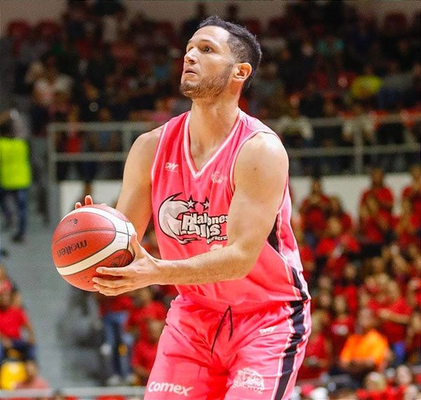 ¡EMPLUMADOS ROJOS EN MÉXICO! - Mike Henry, Alejandro Villanueva e Irving Martínez