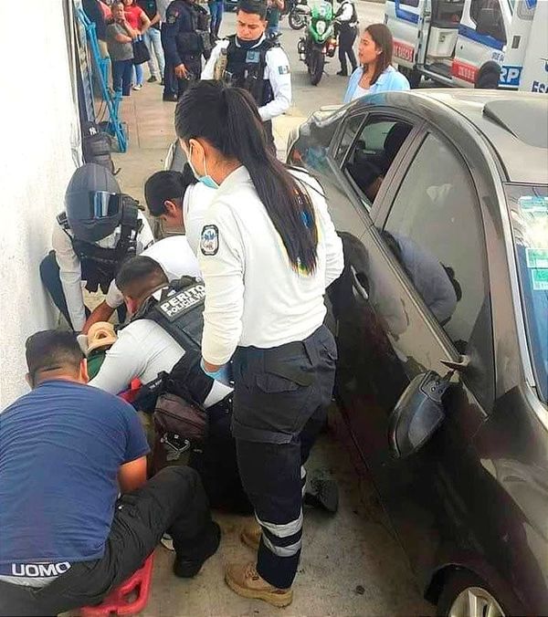 ¡MUERE ABUELITO ARROLLADO! *De 85 años, esperaba su Camión