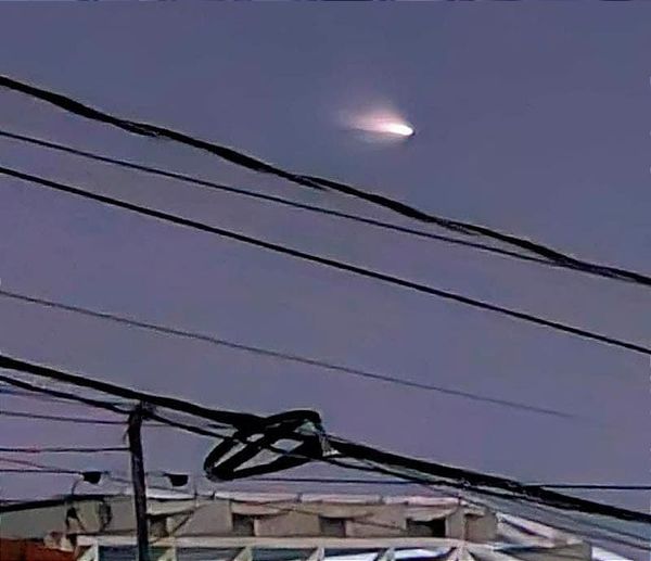 ¡NOS PASA ROZANDO! - |OVNI, COHETE, COMETA O SUPERMÁN...