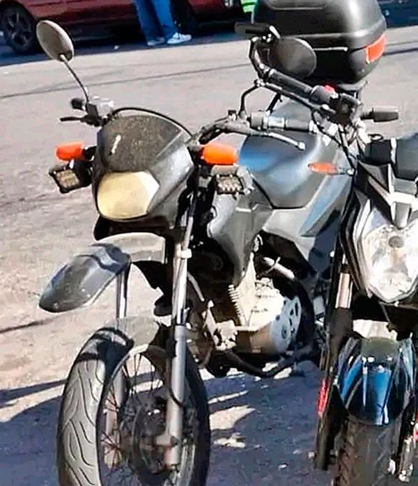 BUSCA SU MOTO, SE LA ROBARON EN EL REFORMA!