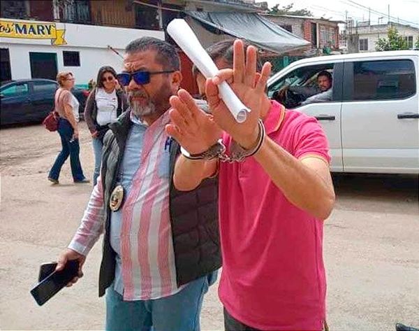 ¡CAE EX CONTADOR DEL COBAEV POR PECULADO! -DEPOSITO DINERO DE LA INSTITUCIÓN A UNA CUENTA PERSONAL