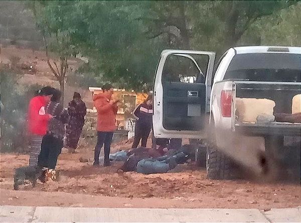 ¡MASACRE EN ACULTZINGO! - LOS RODEARON Y EMPEZARON A DISPARAR, TERMINABA UNA FIESTA...