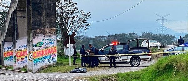 ¡TORTURAN Y MATAN A UN MECÁNICO! - |TENÍA 48 AÑOS, EL CADÁVER FUE ENCONTRADO JUNTO A LAS VÍAS DEL TREN