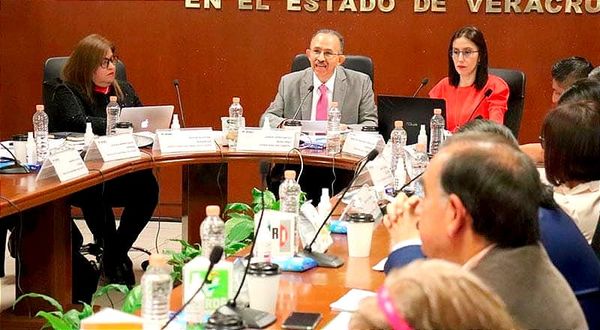 ¡COSTARÁ 207.4 PESOS CADA VOTO! -Se Instalaran más de 10 Mil Casillas para que los Más de 8 Millones de Veracruzanos...