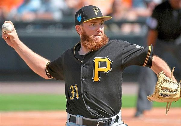 ¡DOS EXTRANJEROS MÁS LLEGAN AL ÁGUILA! -* El catcher dominicano Roldani Balwin *Y el pitcher estadounidense A.J. Schugel