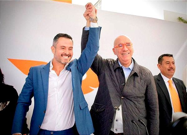 ¡PUROS CHAPULINES! -*Una Veintena de Políticos  Brincaron a otro Partido, como Polo Polo