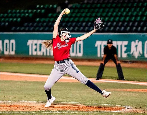 ¡TERCER TRIUNFO CONSECUTIVO DEL ÁGUILA EN EL SOFTBOL FEMENIL!