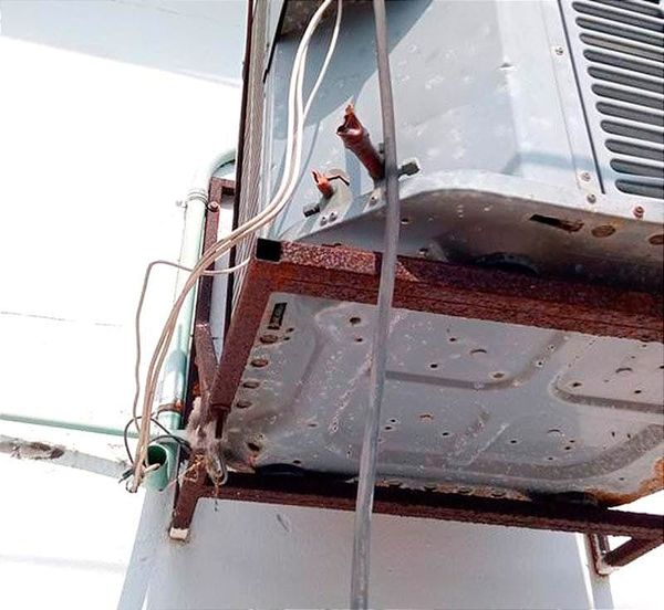 ¡ROBAN LA TUBERÍA DE COBRE DE LOS ABUELITOS DEL ASILO COGRA! -Denuncian que No Solo a Ellos Sino También a Otros Vecinos de la Colonia Hidalgo