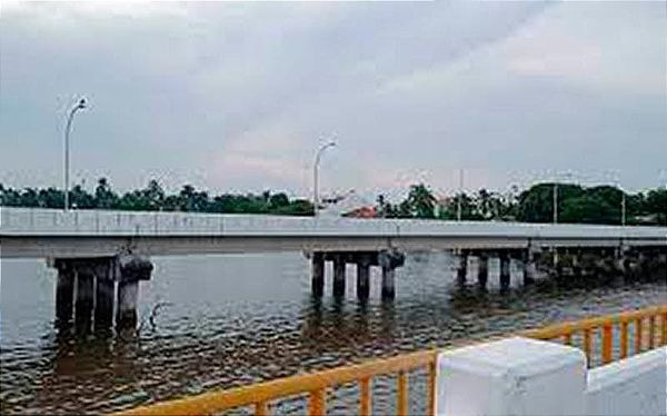 ¡YA NO QUIEREN MÁS EMBOTELLAMIENTOS! -*Por obras de la SCT habrá cierre parcial en el Puente Boca del Río  *Afectación vial en un solo carril a partir del 13 de febrero