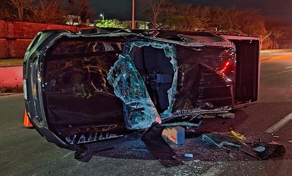 ¡APARATOSA VOLCADURA CERCA DEL ITBOCA!