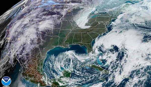 ¡TODAVÍA SOPLA TANTITO Y DE FRENTE!