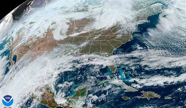 ¡SOPLA DE LADO CON CALOR INVERNAL Y TRES NUBES!