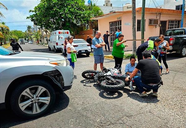 ¡VUELA DE LA MOTO! - COCHE VS. MOTO...! - EN EL VIRGINIA