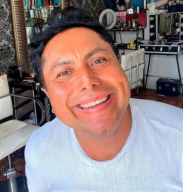 ¡LO INVESTIGAN COMO ROBO! - VIERON SALIR A TRES DE SU CASA...