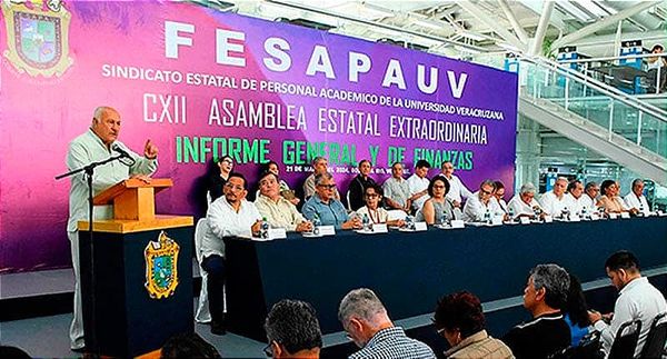 ¡PAPO LE ECHA LA MANO AL RECTOR! - *"Se Presentará un Documento Muy Importante para su Discusión"