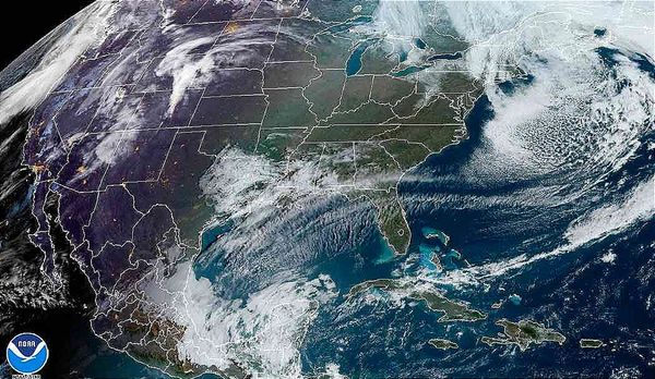 ¡TRES GRADOS MÁS; DOS NUBES MENOS! - *Y TODAVÍA SOPLA TANTITO, DE FRENTE