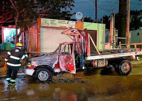 ¡SE LES QUEMÓ CAMINO AL TALLER! - SE PRENDIÓ EN J.B. LOBOS